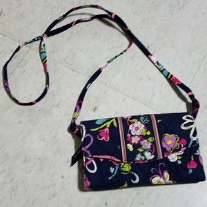 Vera Bradley detachable crossbody wristlet